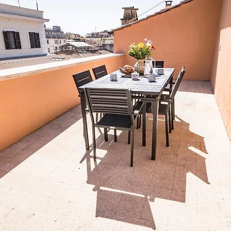 Roof Terrace Sophie, Repubblica Termini Station רומא