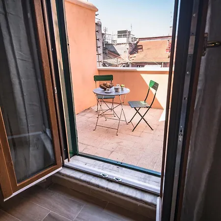Roof Terrace Sophie, Repubblica Termini Station شقة